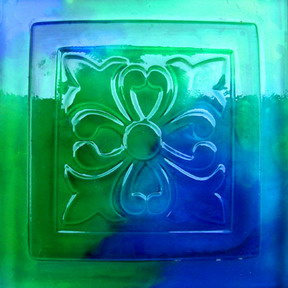 The blue transparent glass ornament of life 3D texturing download