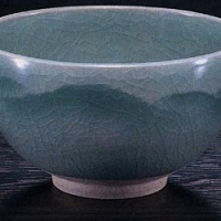 Ceramic bowl